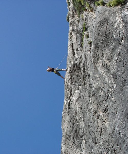 Arrampicata su roccia in montagna - Peak Top View